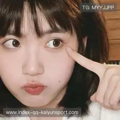 劳真杨